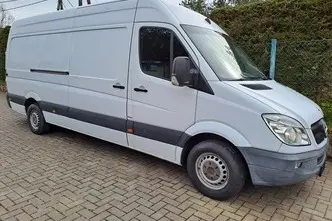 Mercedes-Benz Sprinter, 120 kW, diesel, manual, rear-wheel drive