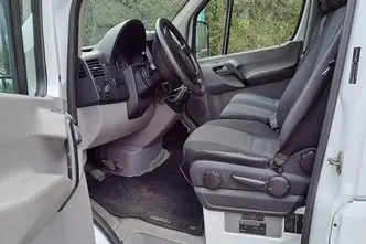 Mercedes-Benz Sprinter, 120 kW, diesel, manual, rear-wheel drive