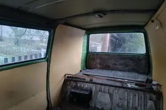 Volkswagen T3 Kombi, 1.6, 61 kW, дизель, механическая, задний привод