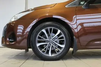 Toyota Avensis, 1.8, 108 kW, bensiin, automaat, esivedu