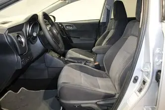 Toyota Auris, 1.8, 73 kW, hübriid, automaat, esivedu