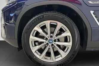 BMW X3, 215 kW, бензин, автомат, полный привод