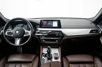 BMW 540, 3.0, 250 kW, bensiin, automaat, nelikvedu