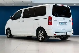 Toyota Proace, 2.0, 110 kW, diesel, manual, front-wheel drive