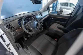 Toyota Proace, 2.0, 110 kW, diesel, manual, front-wheel drive
