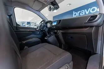 Toyota Proace, 2.0, 110 kW, diesel, manual, front-wheel drive