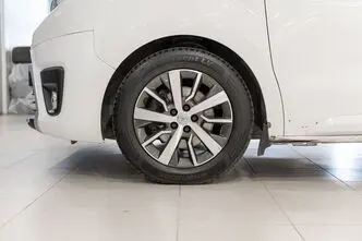 Toyota Proace, 2.0, 110 kW, diesel, manual, front-wheel drive