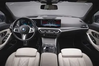 BMW 330, 3.0, 210 kW, hybrid, automatic, four-wheel drive