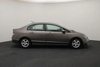 Honda Civic, 1.3, 70 kW, hybrid, automatic, front-wheel drive