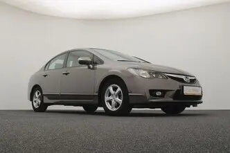 Honda Civic, 1.3, 70 kW, hybrid, automatic, front-wheel drive