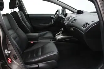 Honda Civic, 1.3, 70 kW, hybrid, automatic, front-wheel drive
