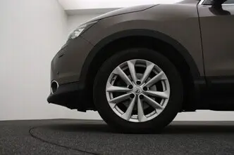 Nissan Qashqai, 1.2, 85 kW, bensiin, automaat, esivedu