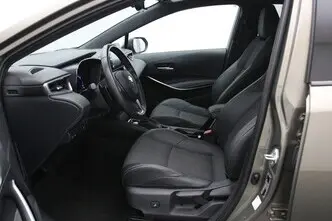 Toyota Corolla, 2.0, 112 kW, hübriid, automaat, esivedu