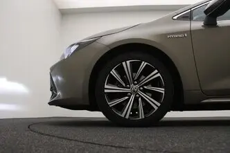 Toyota Corolla, 2.0, 112 kW, hübriid, automaat, esivedu