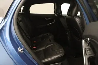 Volvo V40, 2.0, 110 kW, diisel, manuaal, esivedu