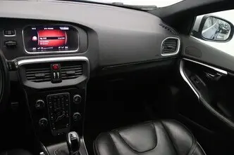 Volvo V40, 2.0, 110 kW, diisel, manuaal, esivedu