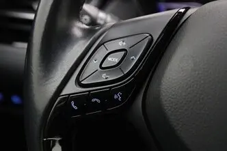 Toyota C-HR, 1.8, 72 kW, hübriid, automaat, esivedu