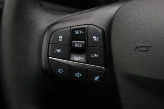Ford Kuga, 2.5, 112 kW, гибрид, автомат, передний привод