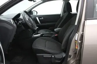 Nissan Qashqai, 2.0, 104 kW, bensiin, manuaal, esivedu
