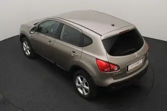 Nissan Qashqai, 2.0, 104 kW, bensiin, manuaal, esivedu