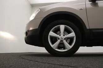 Nissan Qashqai, 2.0, 104 kW, bensiin, manuaal, esivedu