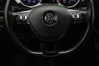 Volkswagen Touran, 1.5, 110 kW, bensiin, automaat, esivedu