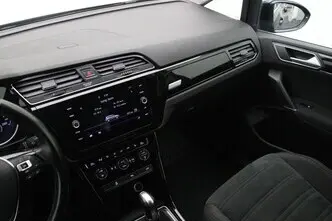 Volkswagen Touran, 1.5, 110 kW, bensiin, automaat, esivedu