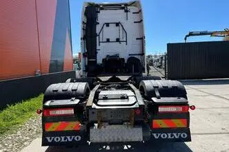 Volvo FH 540 6x2, 405 kW, дизель, автомат