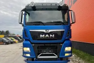 MAN TGX 35.640 8x4*4, 471 kW, дизель, автомат