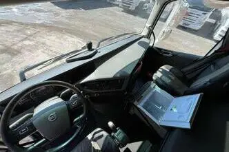 Volvo FH 540 6x4, 405 kW, дизель, автомат