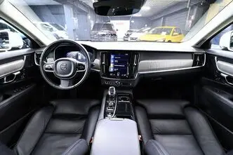 Volvo V90, 2.0, 186 kW, plug-in hybrid, automatic, four-wheel drive