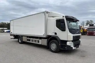 Volvo FE320 + AUTOMATIC + LIFT, 240 kW, diisel, automaat