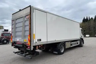 Volvo FE320 + AUTOMATIC + LIFT, 240 kW, diisel, automaat