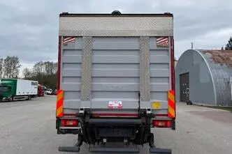 Volvo FE320 + AUTOMATIC + LIFT, 240 kW, diisel, automaat