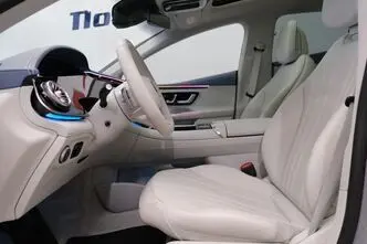Mercedes-Benz EQE, 135 kW, elekter, automaat, nelikvedu