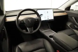 Tesla Model 3, 155 kW, elekter, automaat, nelikvedu
