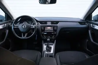 Škoda Octavia, 1.6, 85 kW, diisel, automaat, esivedu
