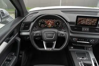Audi Q5, 2.0, 270 kW, plug-in hybrid, automatic, four-wheel drive