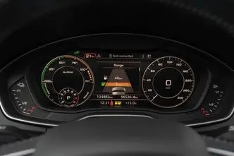 Audi Q5, 2.0, 270 kW, plug-in hybrid, automatic, four-wheel drive