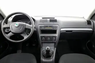 Škoda Octavia, 1.2, 77 kW, bensiin, manuaal, esivedu