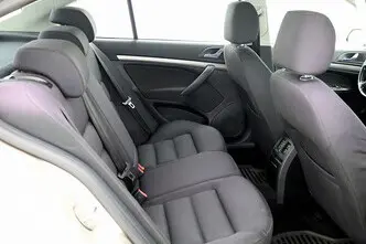 Škoda Octavia, 1.6, 85 kW, petrol, manual, front-wheel drive