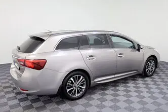 Toyota Avensis, 1.8, 108 kW, bensiin, automaat, esivedu