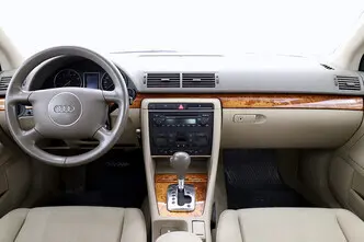 Audi A4, 1.8, 120 kW, bensiin, automaat, esivedu