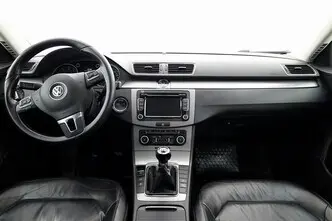 Volkswagen Passat, 1.4, 110 kW, bensiin, manuaal, esivedu