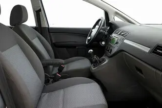 Ford Focus, 1.6, 66 kW, diesel, manual, front-wheel drive