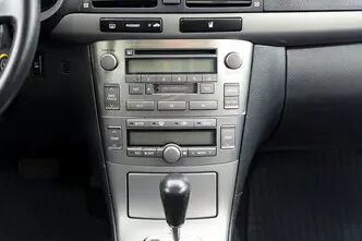 Toyota Avensis, 1.8, 95 kW, бензин, автомат, передний привод