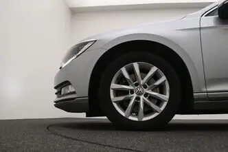 Volkswagen Passat, 1.5, 110 kW, bensiin, automaat, esivedu