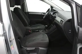 Volkswagen Touran, 2.0, 85 kW, diesel, automatic, front-wheel drive