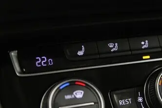 Volkswagen Touran, 2.0, 85 kW, diesel, automatic, front-wheel drive