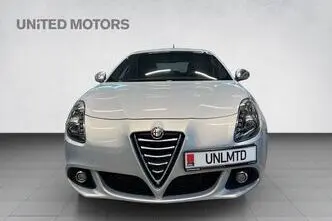 Alfa Romeo Giulietta, 1.7, 173 kW, bensiin, manuaal, esivedu